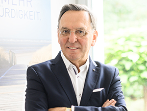 Dr. Klaus Möller